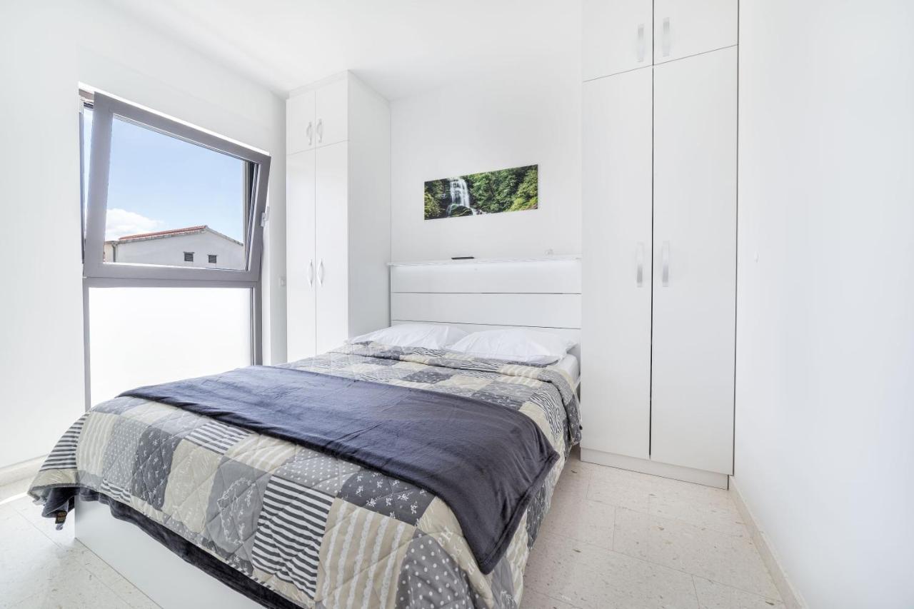 Villa Aliara Jacuzzi Apartment Vodice Kültér fotó